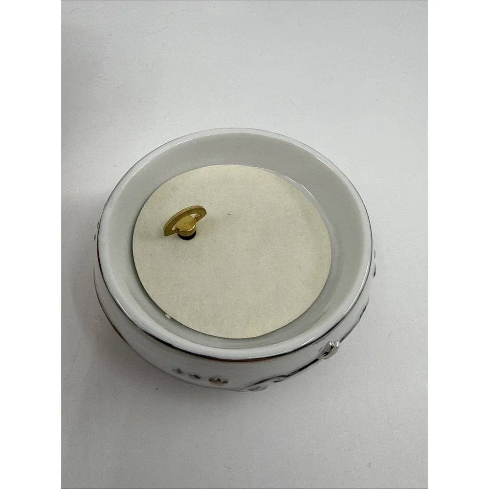 Precious Moments Let Freedom Ring Porcelain Music Trinket Box A0254 2003 Works